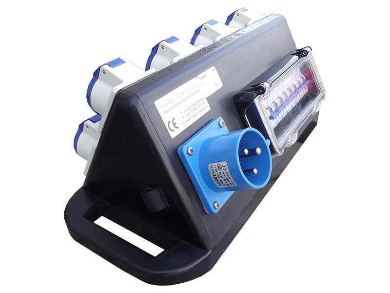 RubberBox - RUBTR1 - 32A 1PH> & 8x 16A 1PH